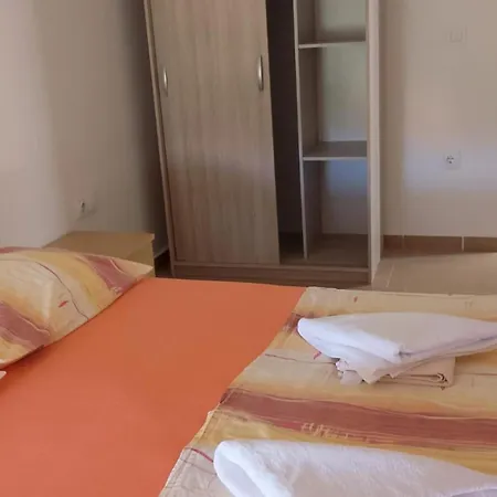 Apartmán Two Bedroom With Terrace